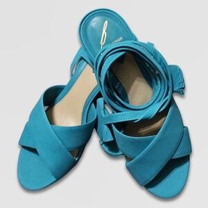 Brian Atwood Astor Nubuck Sandals Block Heel Crisscross Tie Up Aqua Women’s US 7